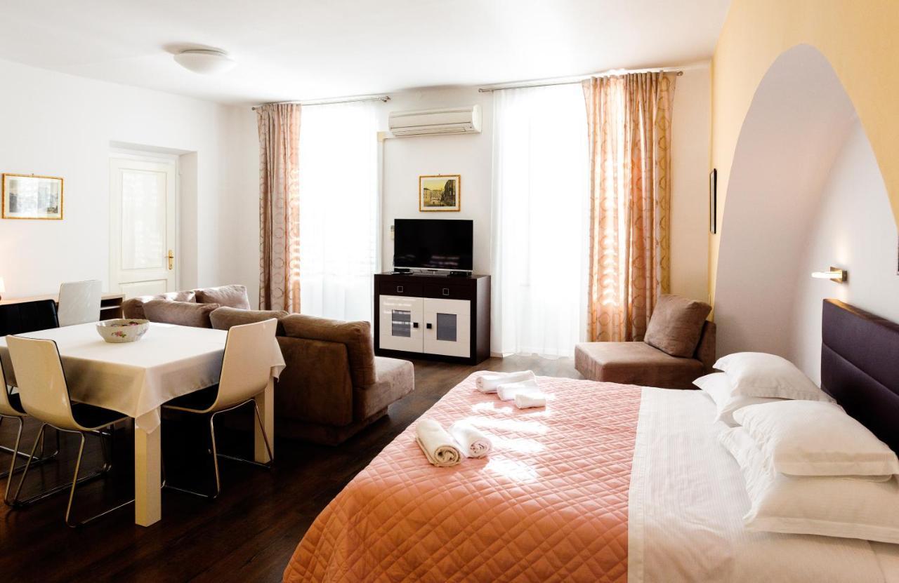 Apartments Fortezza Спліт Екстер'єр фото