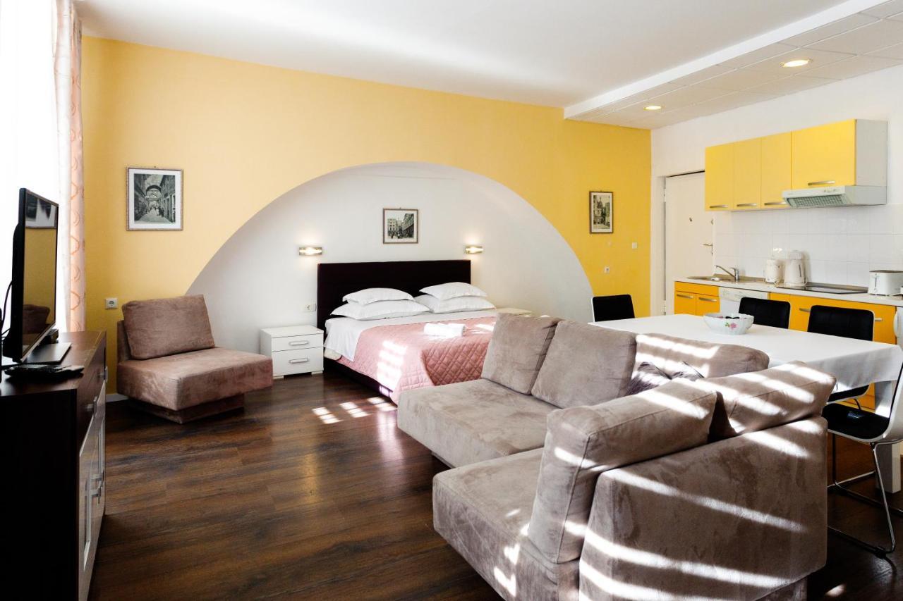 Apartments Fortezza Спліт Екстер'єр фото