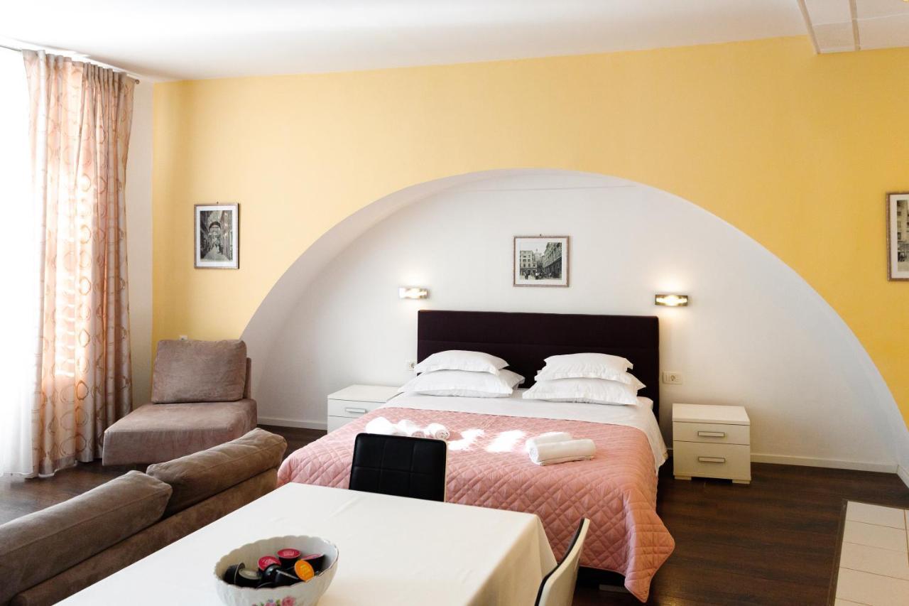 Apartments Fortezza Спліт Екстер'єр фото