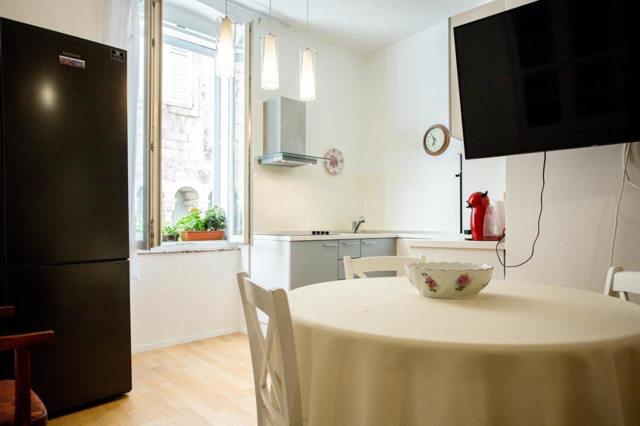 Apartments Fortezza Спліт Екстер'єр фото