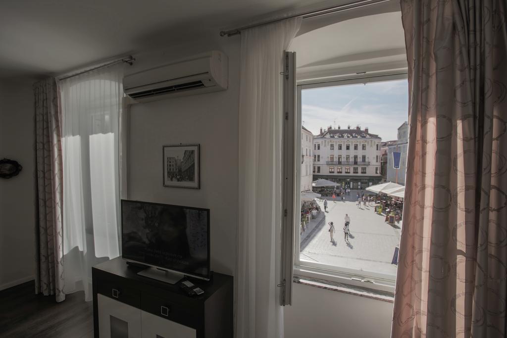 Apartments Fortezza Спліт Екстер'єр фото