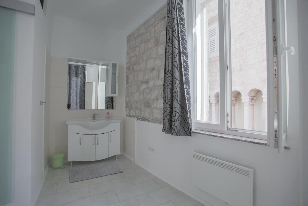 Apartments Fortezza Спліт Екстер'єр фото